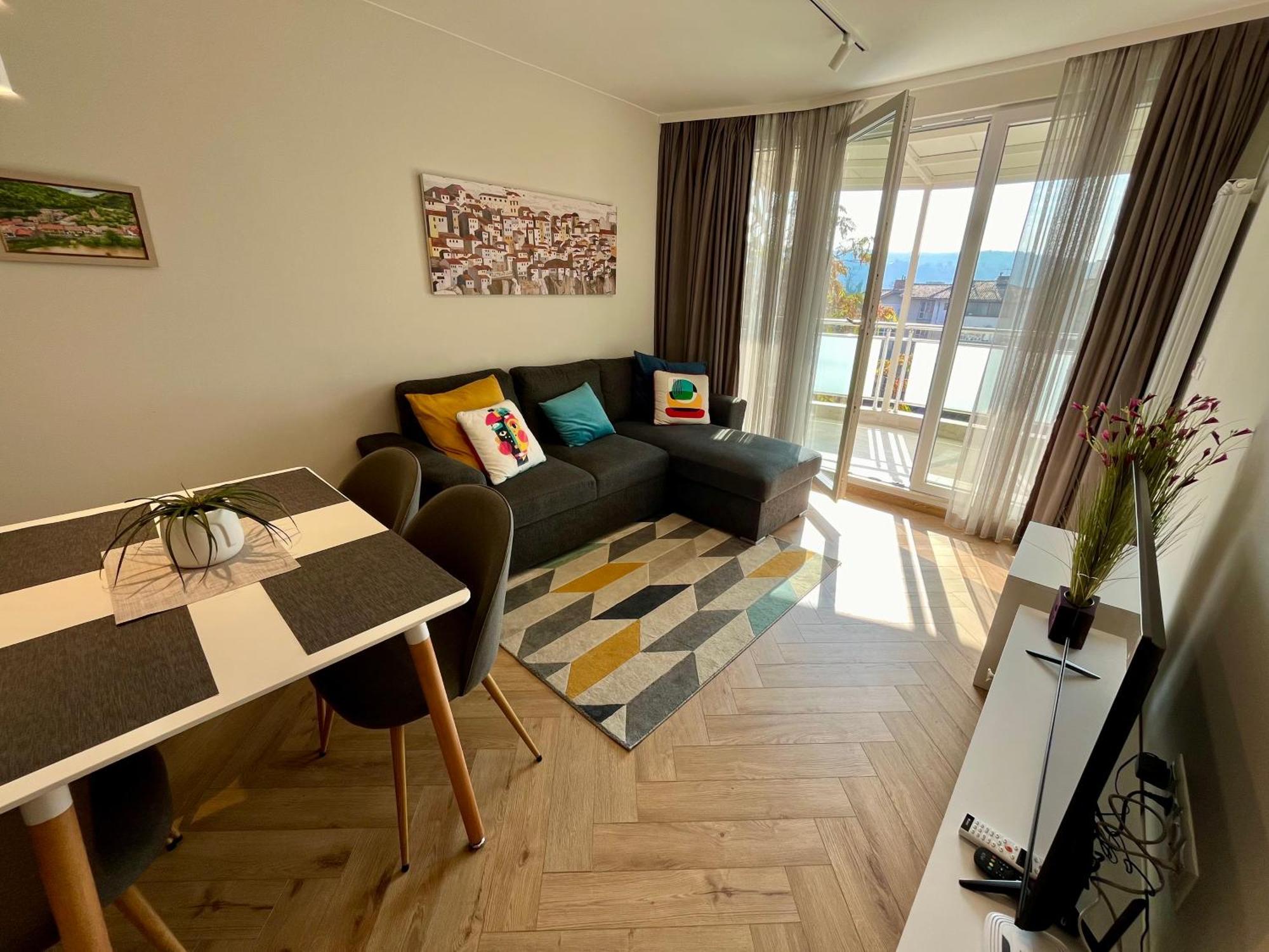 Parkcentral Luxury In City Center 7 Велико-Тирново Екстер'єр фото